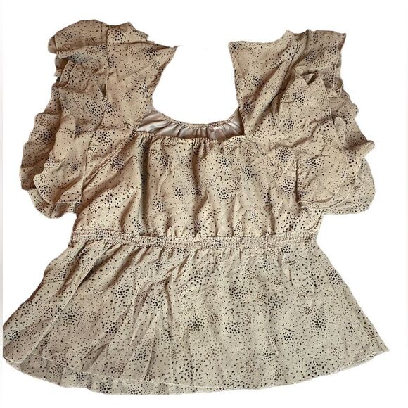 Gold Blouse  - Picture 8 of 8